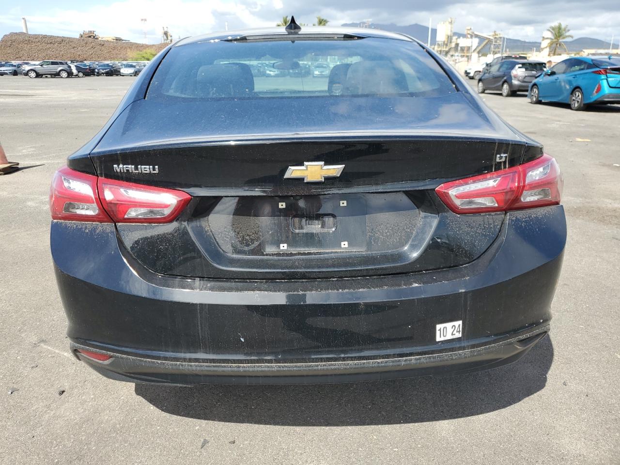 2020 Chevrolet Malibu VIN 1G1ZD5ST9LF067402 Copart auction photo, rear end / side damage thumbnail 6