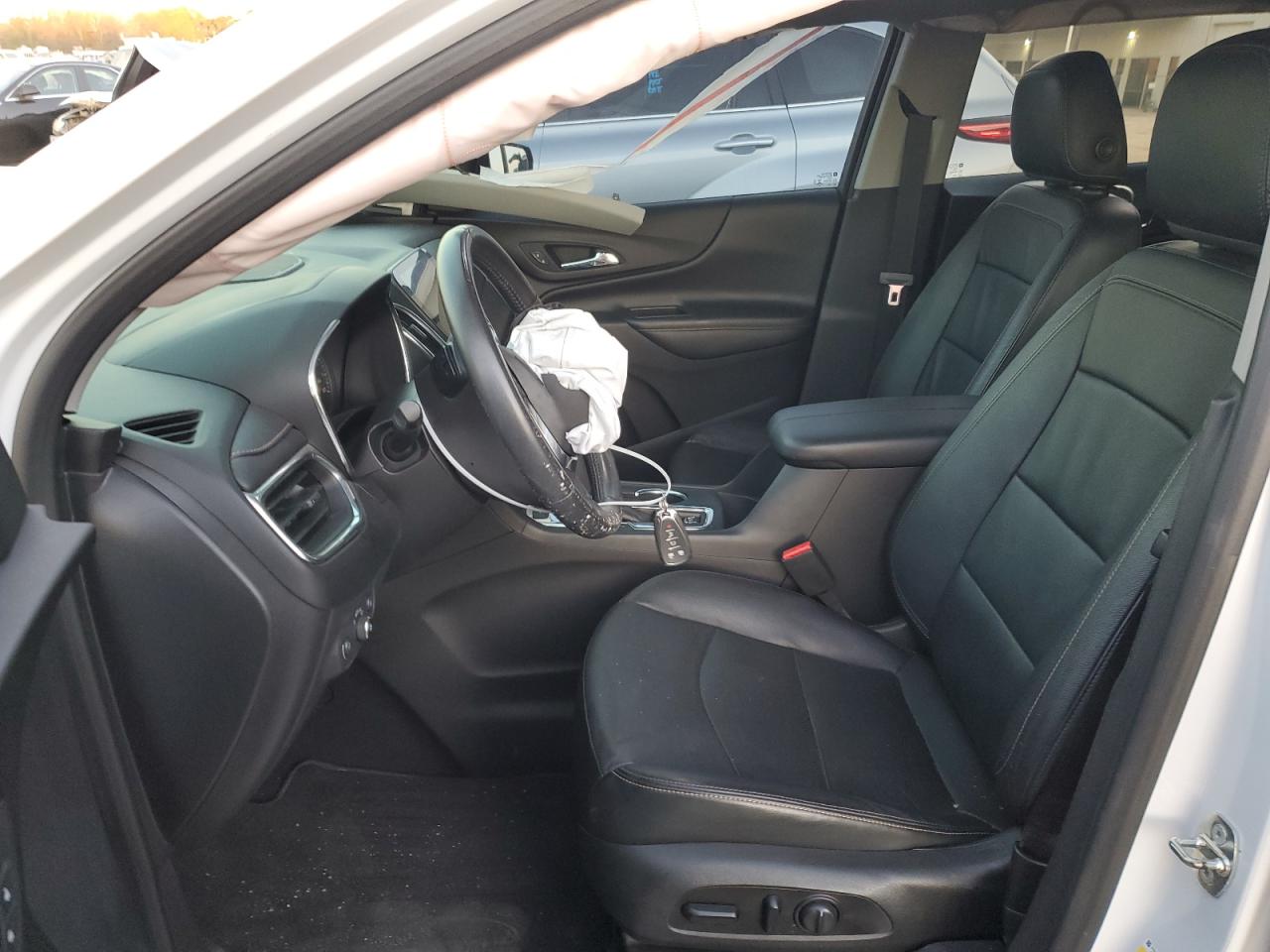2020 Chevrolet Equinox VIN 3GNAXPEX9LS714714 Copart auction photo, front end damage thumbnail 7