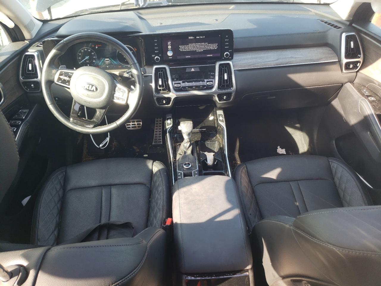 2021 KIA Sorento VIN 5XYRKDLF5MG043211 Copart auction photo, all over damage thumbnail 8