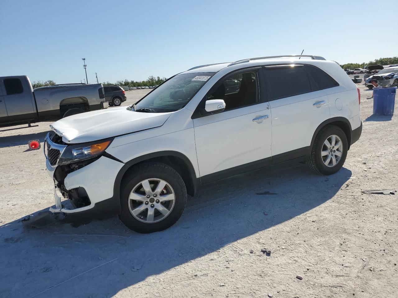 2013 KIA Sorento VIN 5XYKT3A69DG403981
