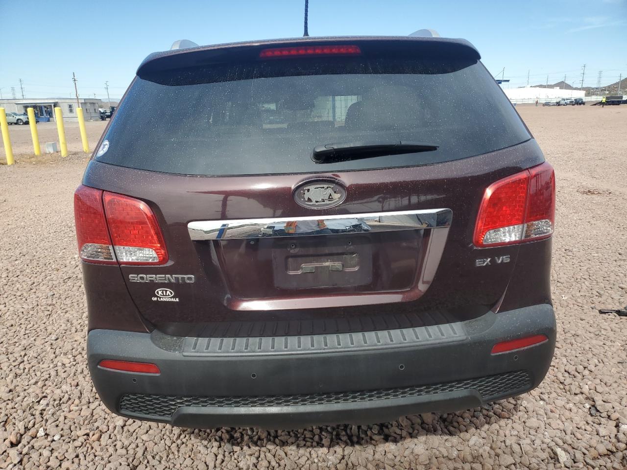 2011 KIA Sorento VIN 5XYKUDA21BG141550 Copart auction photo, side / front end damage thumbnail 6