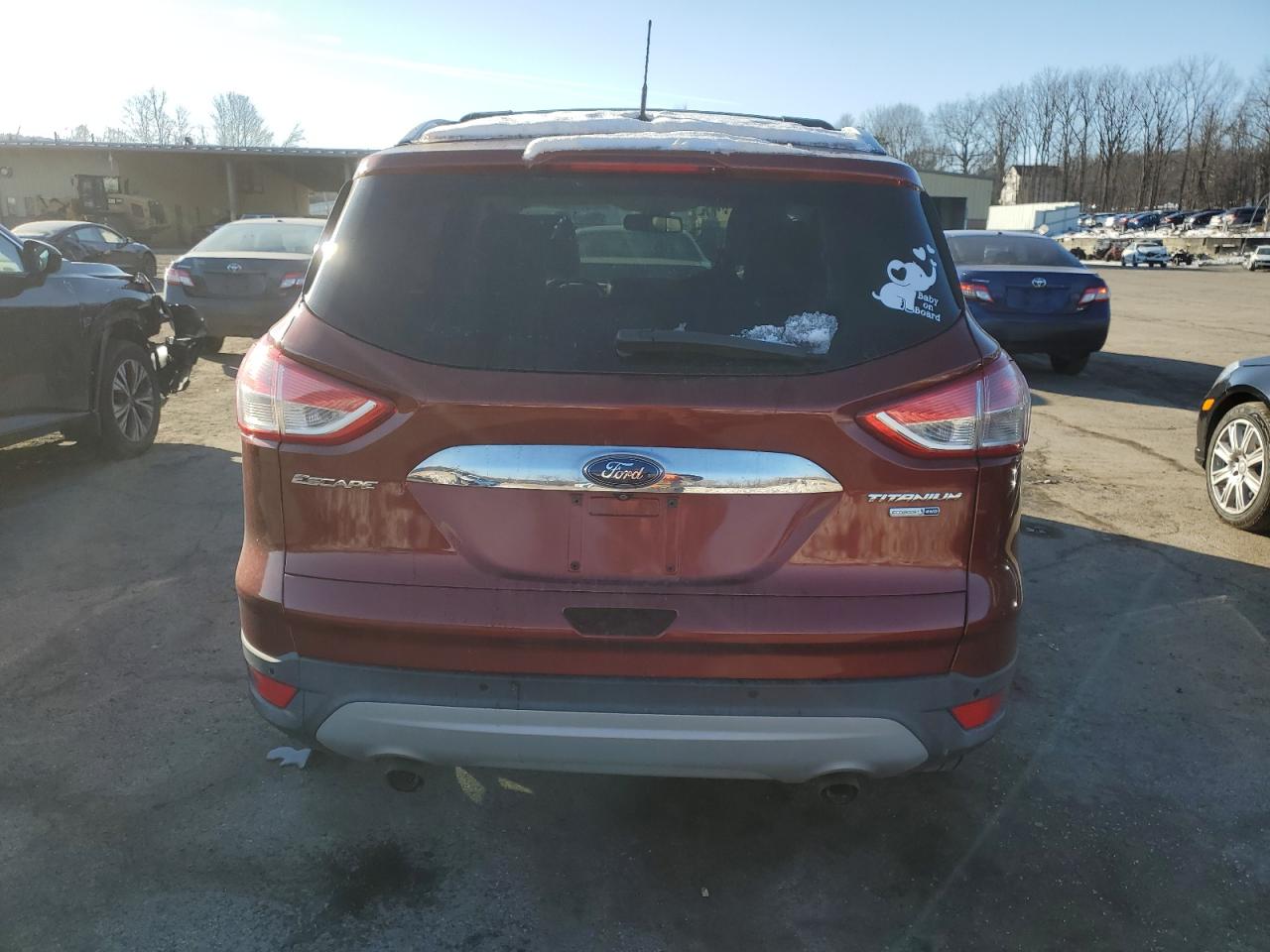 2014 Ford Escape VIN 1FMCU9JXXEUA42401 Copart auction photo, front end / minor dent/scratches damage thumbnail 6
