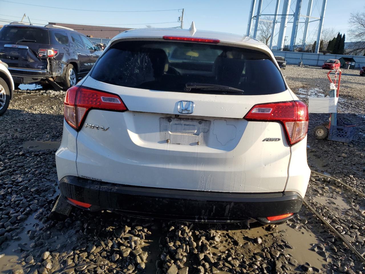2017 Honda HR-V VIN 3CZRU6H55HM727250 Copart auction photo, front end / side damage thumbnail 6