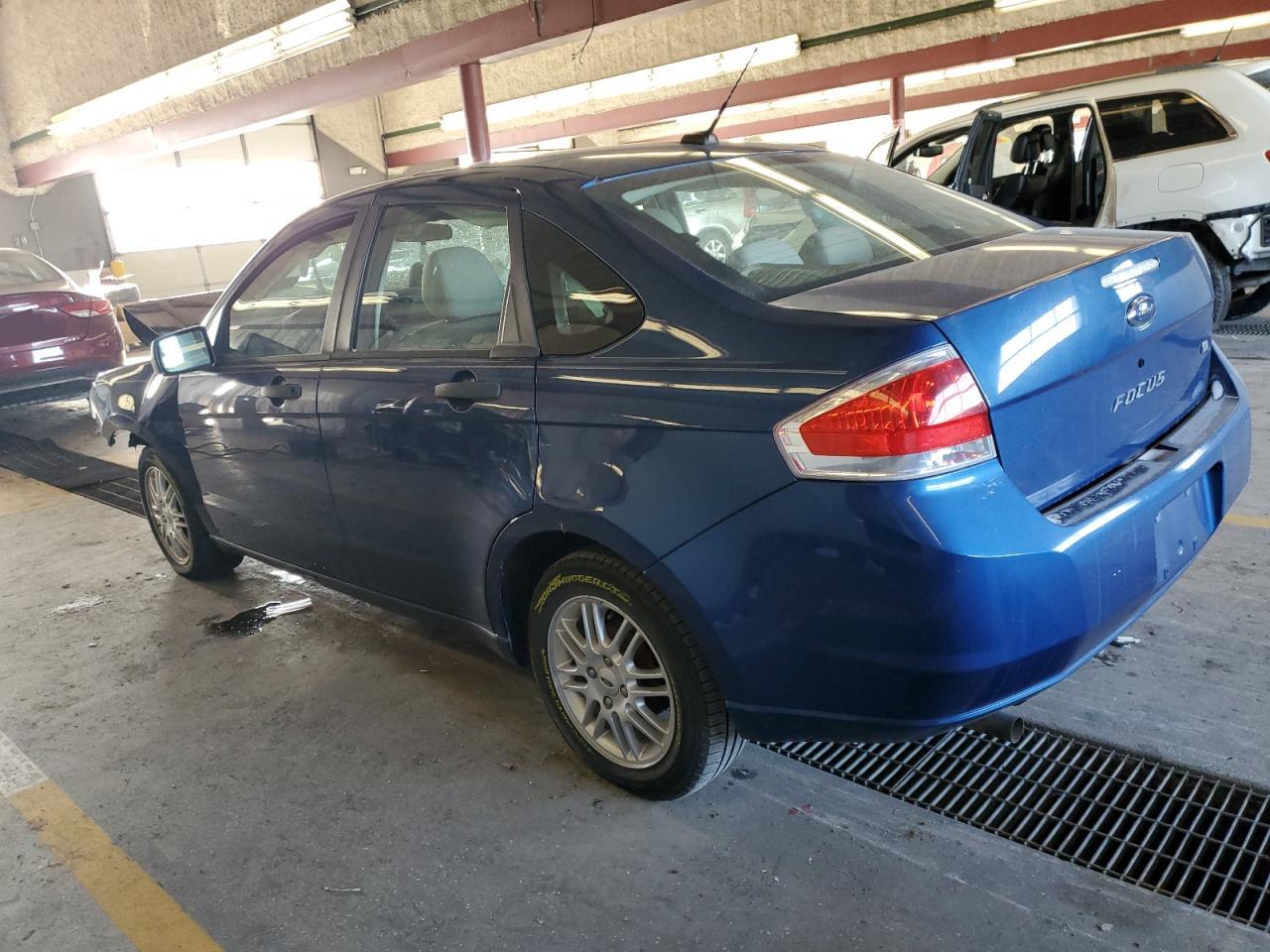 2009 Ford Focus VIN 1FAHP35N79W240473 Copart auction photo, front end damage thumbnail 2