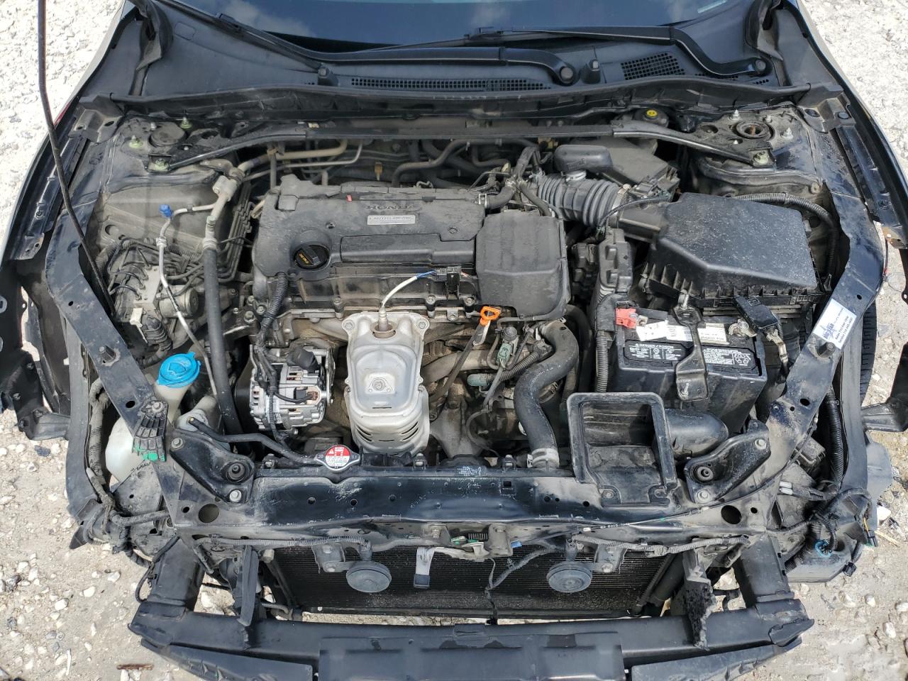 2017 Honda Accord VIN 1HGCR2F80HA106371 Copart auction photo, front end / minor dent/scratches damage thumbnail 11