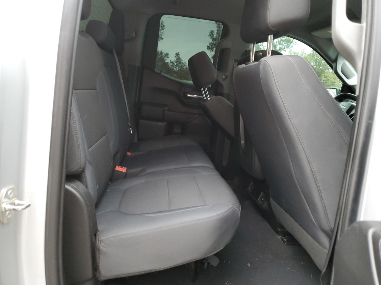 2019 Chevrolet Silverado VIN 1GCRWBEF0KZ222163 Copart auction photo, front end / side damage thumbnail 10