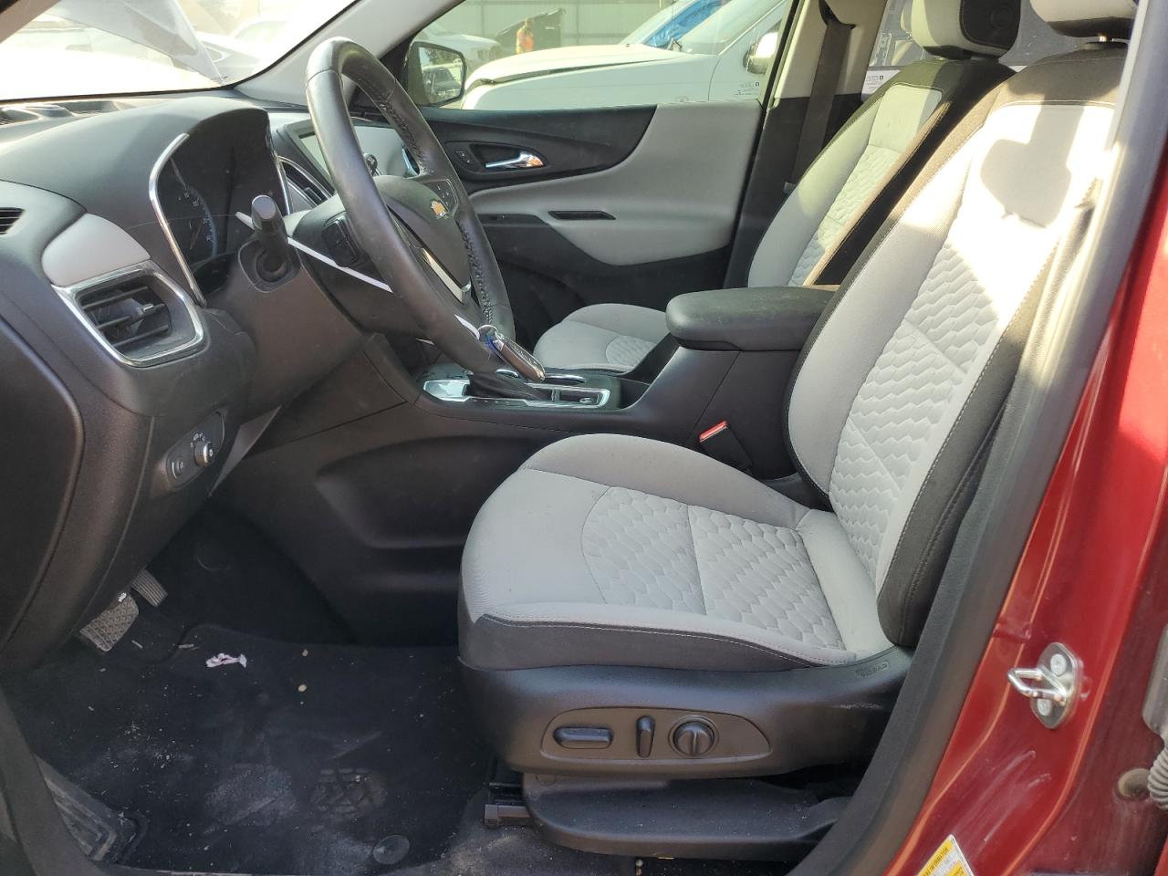 2018 Chevrolet Equinox VIN 2GNAXJEV1J6184696 Copart auction photo, front end / minor dent/scratches damage thumbnail 7