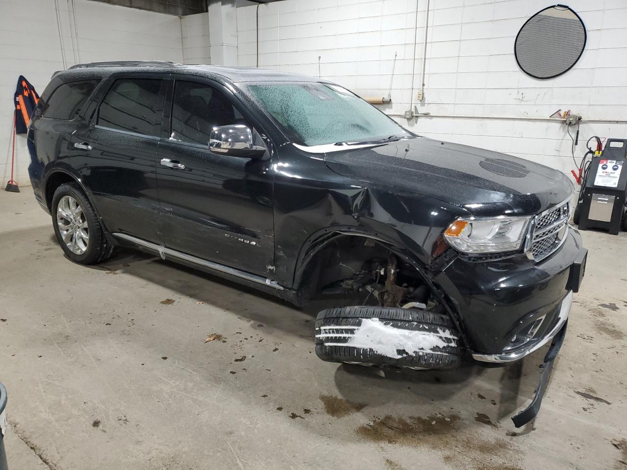 2016 Dodge Durango VIN 1C4RDJEG5GC412950 Copart auction photo, front end / side damage thumbnail 4