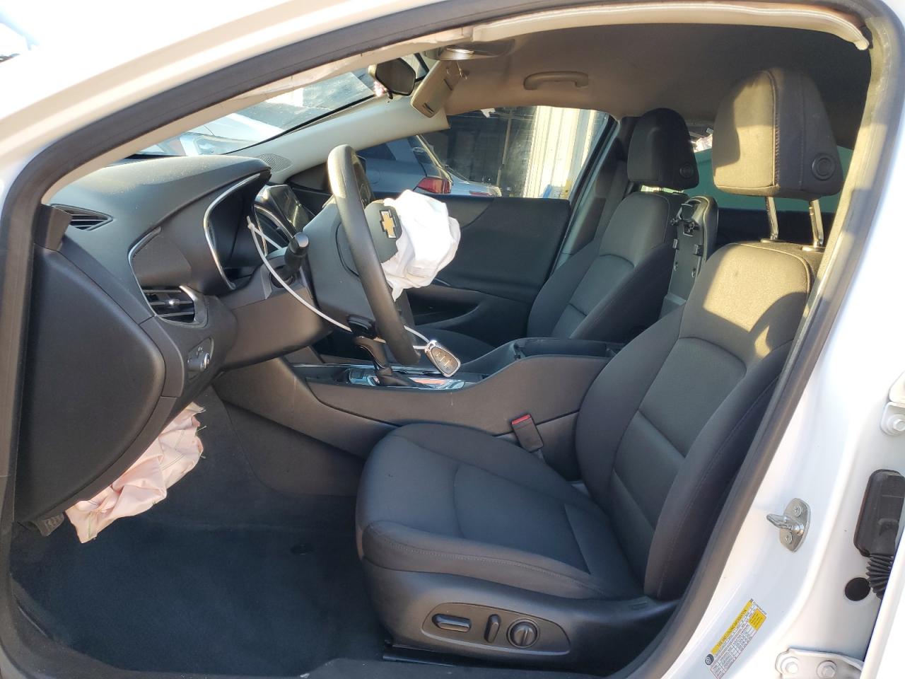 2019 Chevrolet Malibu VIN 1G1ZD5ST6KF147237 Copart auction photo, front end damage thumbnail 7