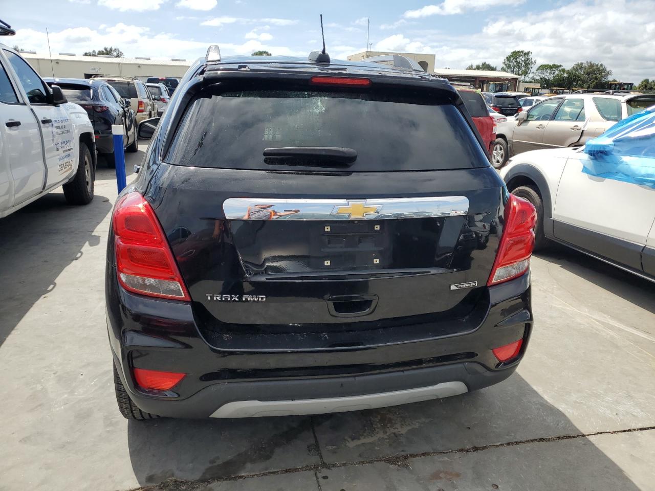 2017 Chevrolet Trax VIN 3GNCJRSB8HL186941 Copart auction photo, water/flood damage thumbnail 6