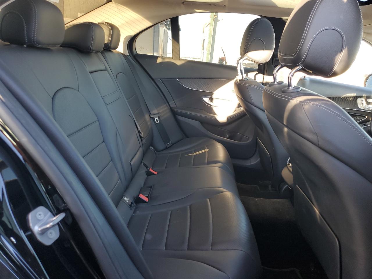 2017 Mercedes-Benz C-klasse VIN 55SWF4JB9HU212164 Copart auction photo, front end / side damage thumbnail 10