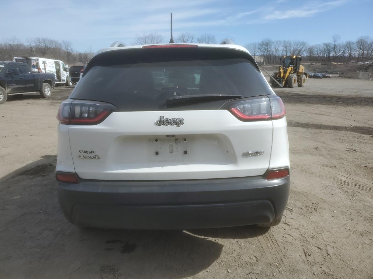 2019 Jeep Grand Cherokee VIN 1C4PJMLB3KD174785 Copart auction photo, front end / minor dent/scratches damage thumbnail 6