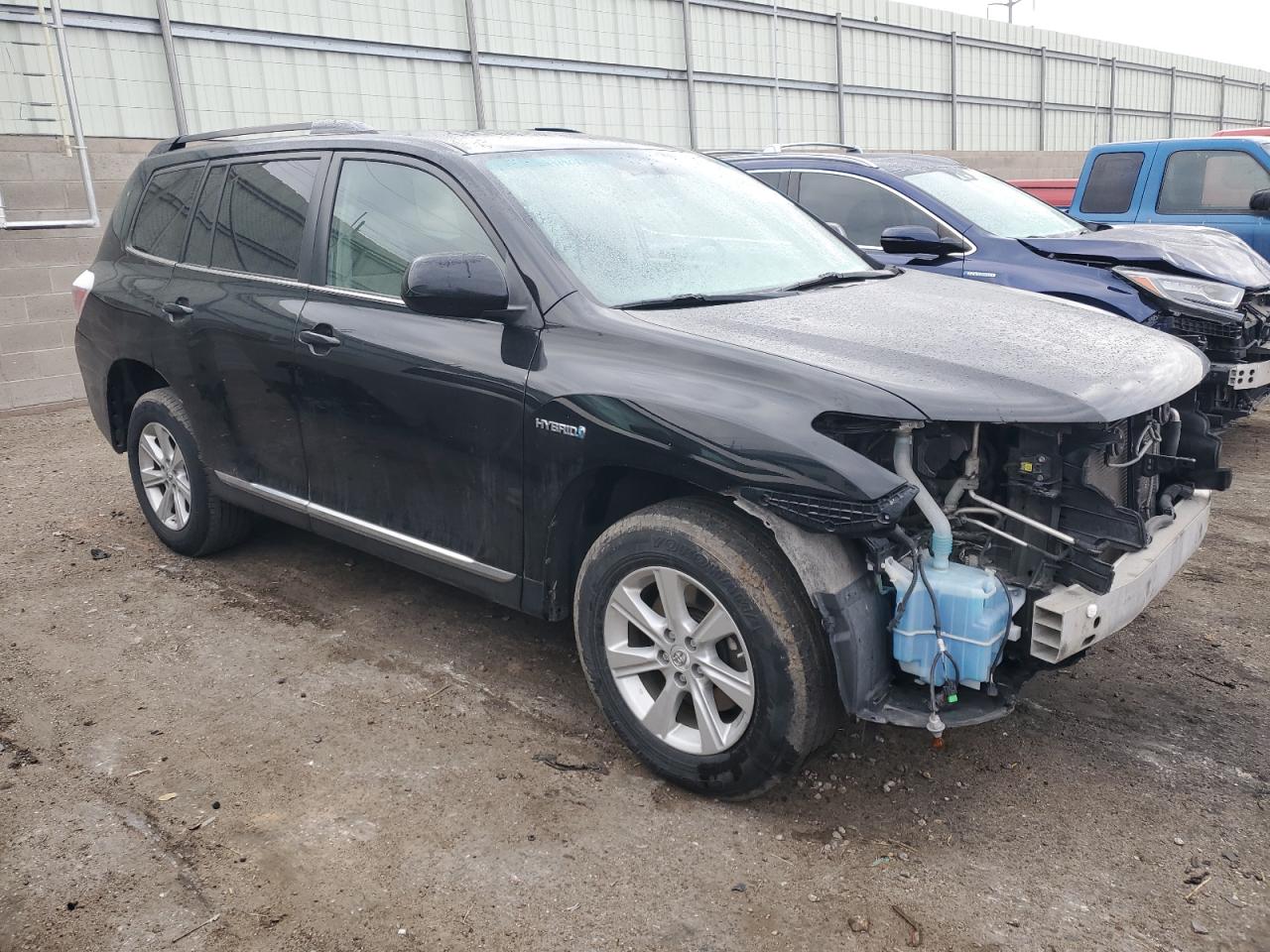 2011 Toyota Highlander VIN JTEBC3EH7B2000239 Copart auction photo, front end damage thumbnail 4