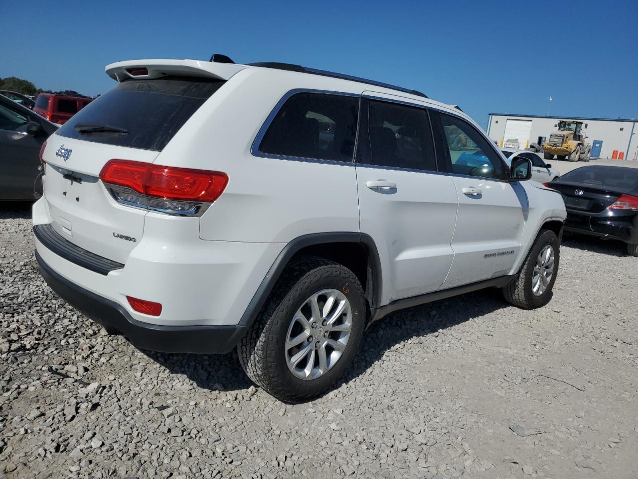 2015 Jeep Grand Cherokee VIN 1C4RJEAG6FC218335 Copart auction photo, all over / undercarriage damage thumbnail 3