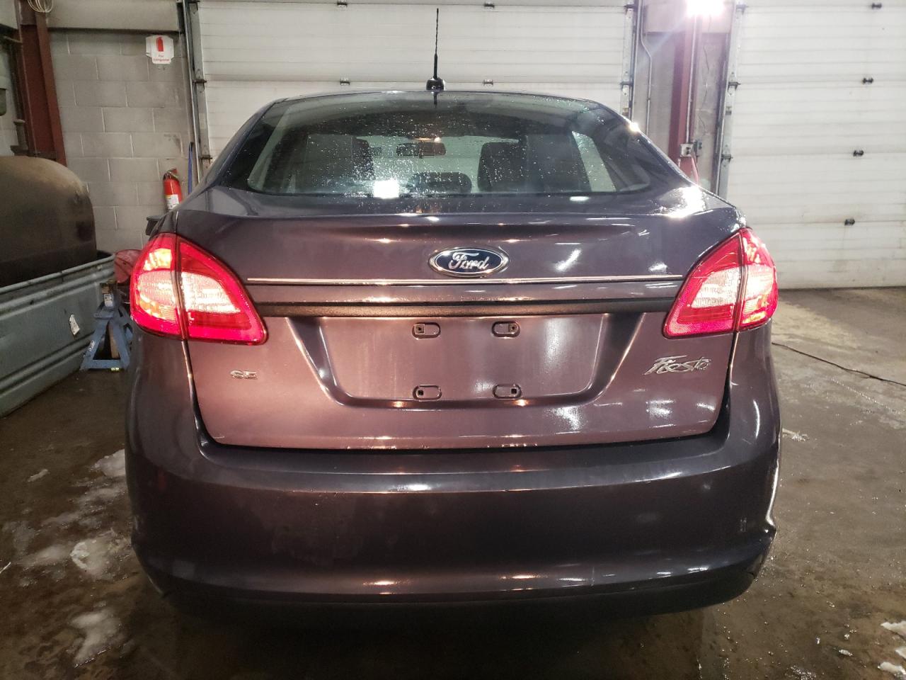 2012 Ford Fiesta VIN 3FADP4BJ3CM153019 Copart auction photo, side / minor dent/scratches damage thumbnail 6