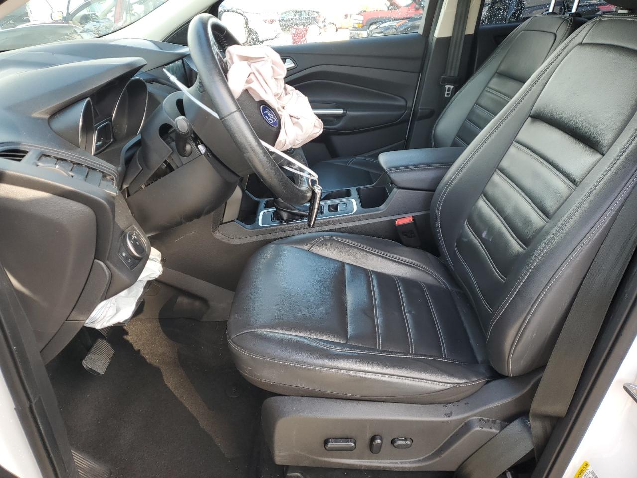 2019 Ford Escape VIN 1FMCU9HD6KUA71725 Copart auction photo, front end damage thumbnail 7