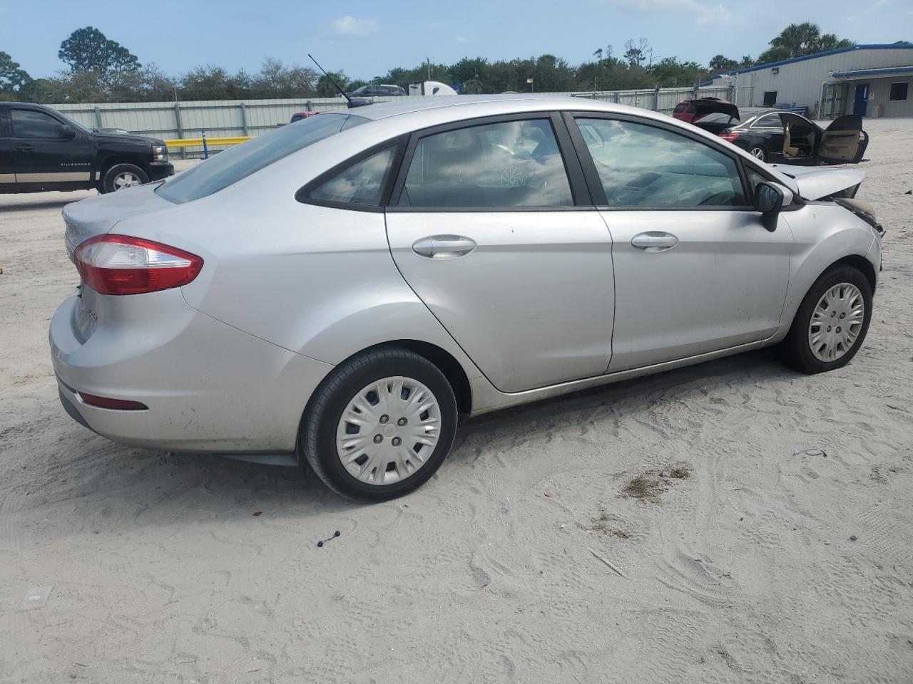 2018 Ford Fiesta VIN 3FADP4AJ8JM113808 Copart auction photo, front end damage thumbnail 3