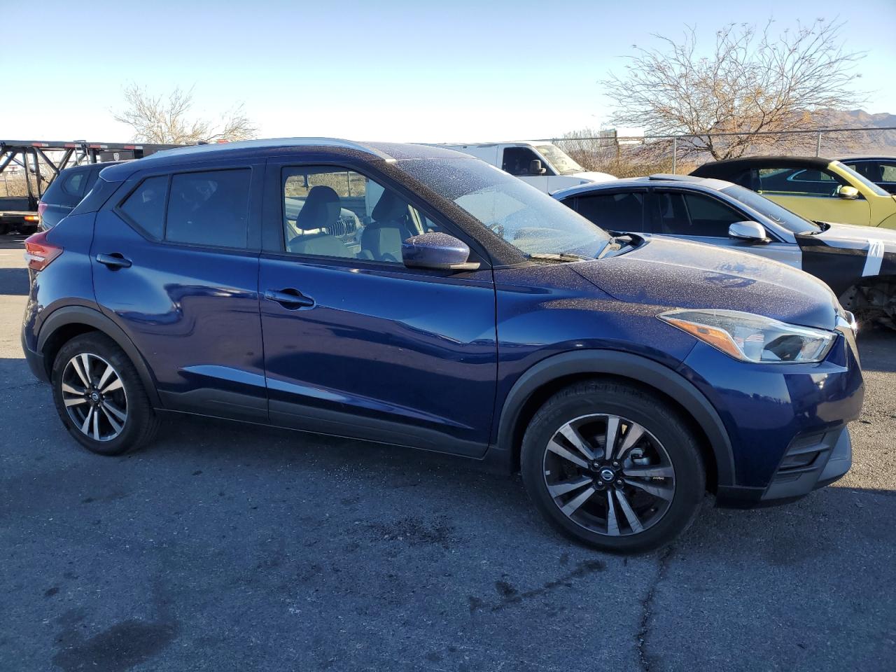 2019 Nissan Kicks VIN 3N1CP5CU7KL533458 Copart auction photo, all over damage thumbnail 4