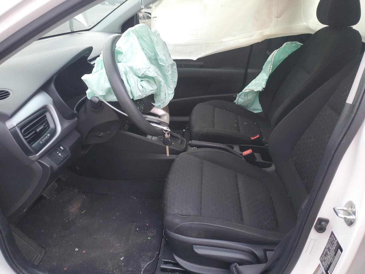 2020 KIA Rio VIN 3KPA24AD8LE316295 Copart auction photo, front end / side damage thumbnail 7