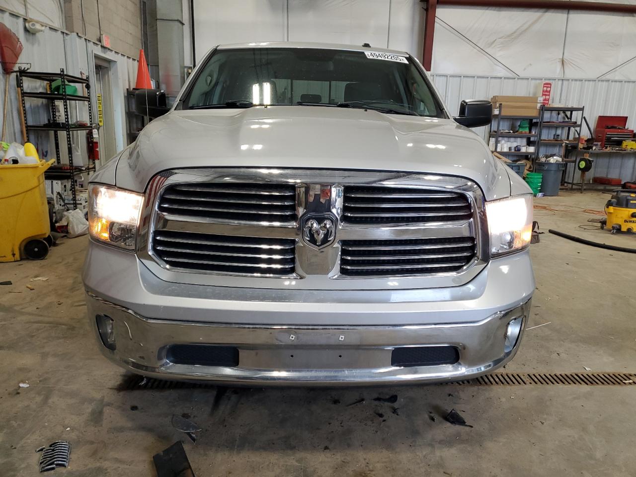 2015 RAM 1500 VIN 3C6RR7LT4FG541012 Copart auction photo, mechanical damage thumbnail 5