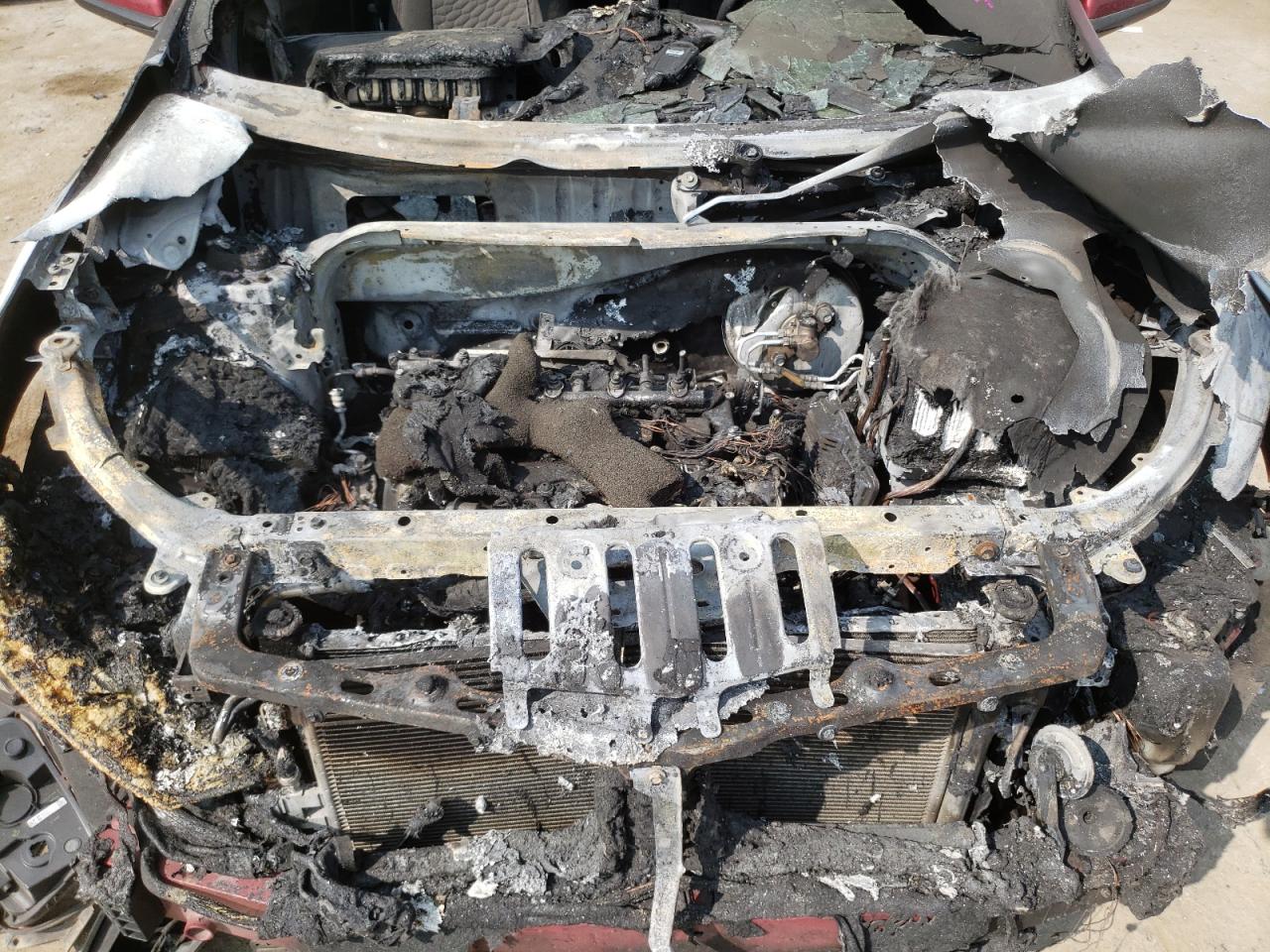 2019 Chevrolet Equinox VIN 3GNAXJEV2KS601276 Copart auction photo, burn damage thumbnail 13