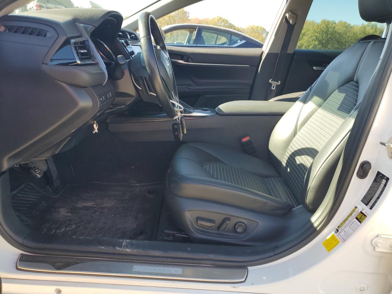2019 Toyota Camry VIN 4T1B11HK5KU841501 Copart auction photo, rear end / minor dent/scratches damage thumbnail 7