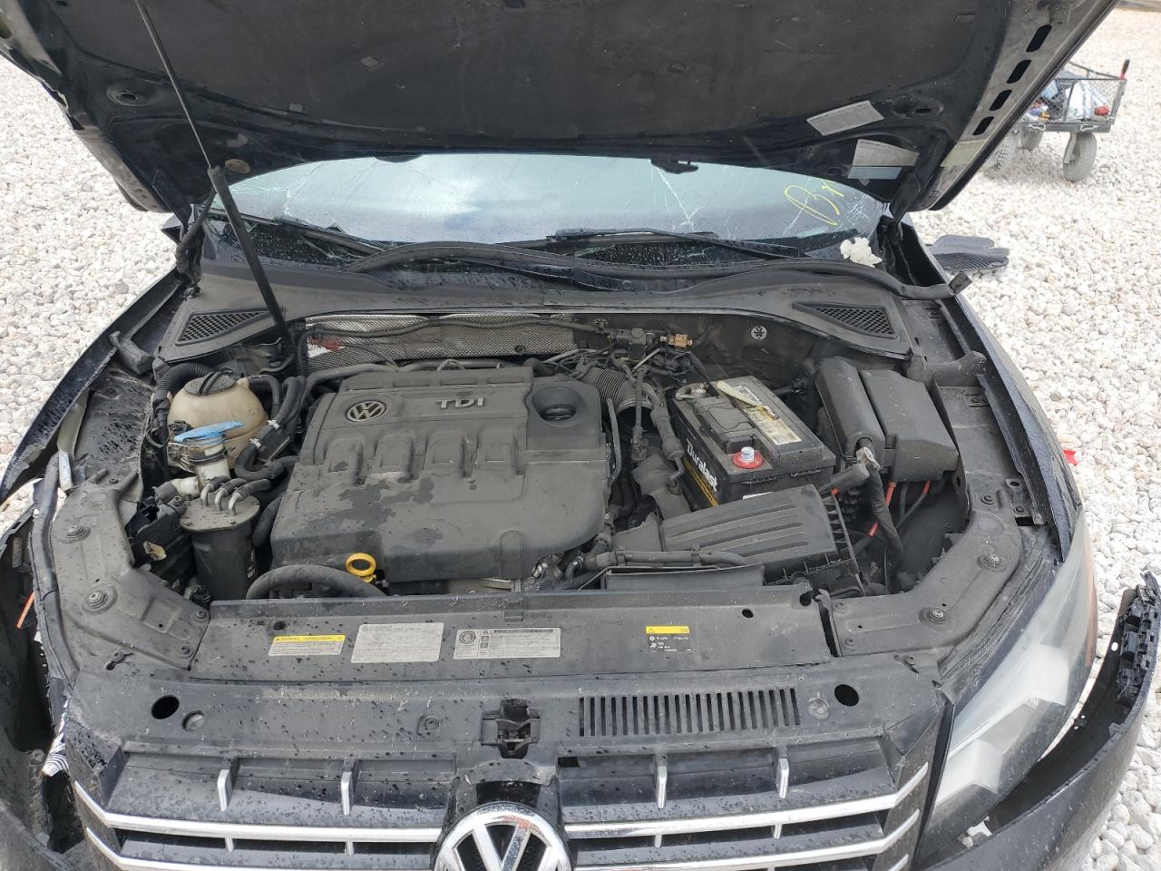 2015 Volkswagen Passat VIN 1VWBV7A32FC057977 Copart auction photo, side / front end damage thumbnail 12
