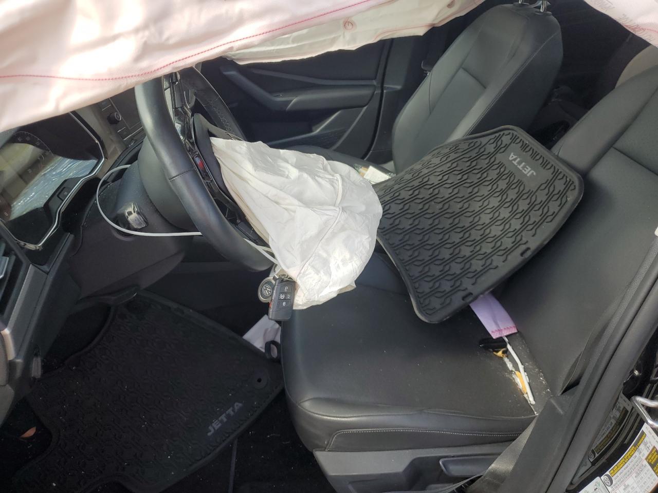 2019 Volkswagen Jetta VIN 3VWC57BU2KM136845 Copart auction photo, rollover damage thumbnail 7