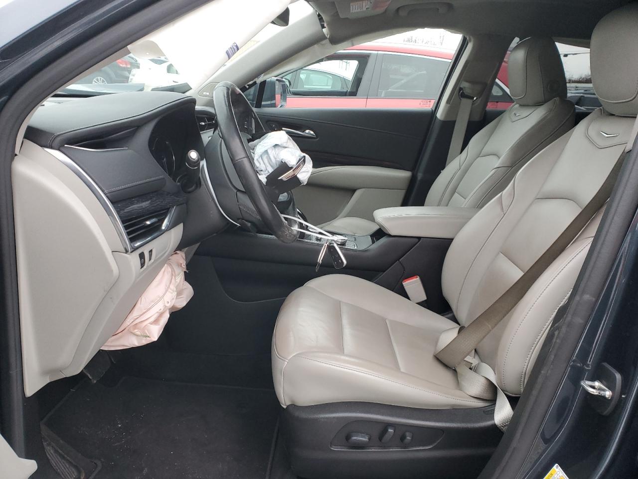 2021 Cadillac XT4 VIN 1GYFZCR47MF007127 Copart auction photo, front end / undercarriage damage thumbnail 7