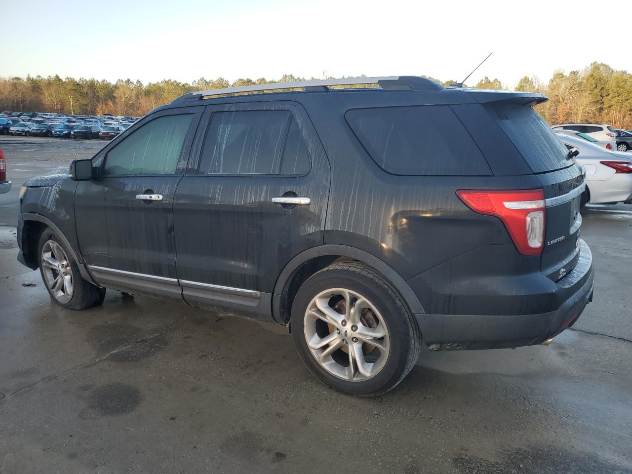 2012 Ford Explorer VIN 1FMHK7F85CGA62939 Copart auction photo, front end damage thumbnail 2