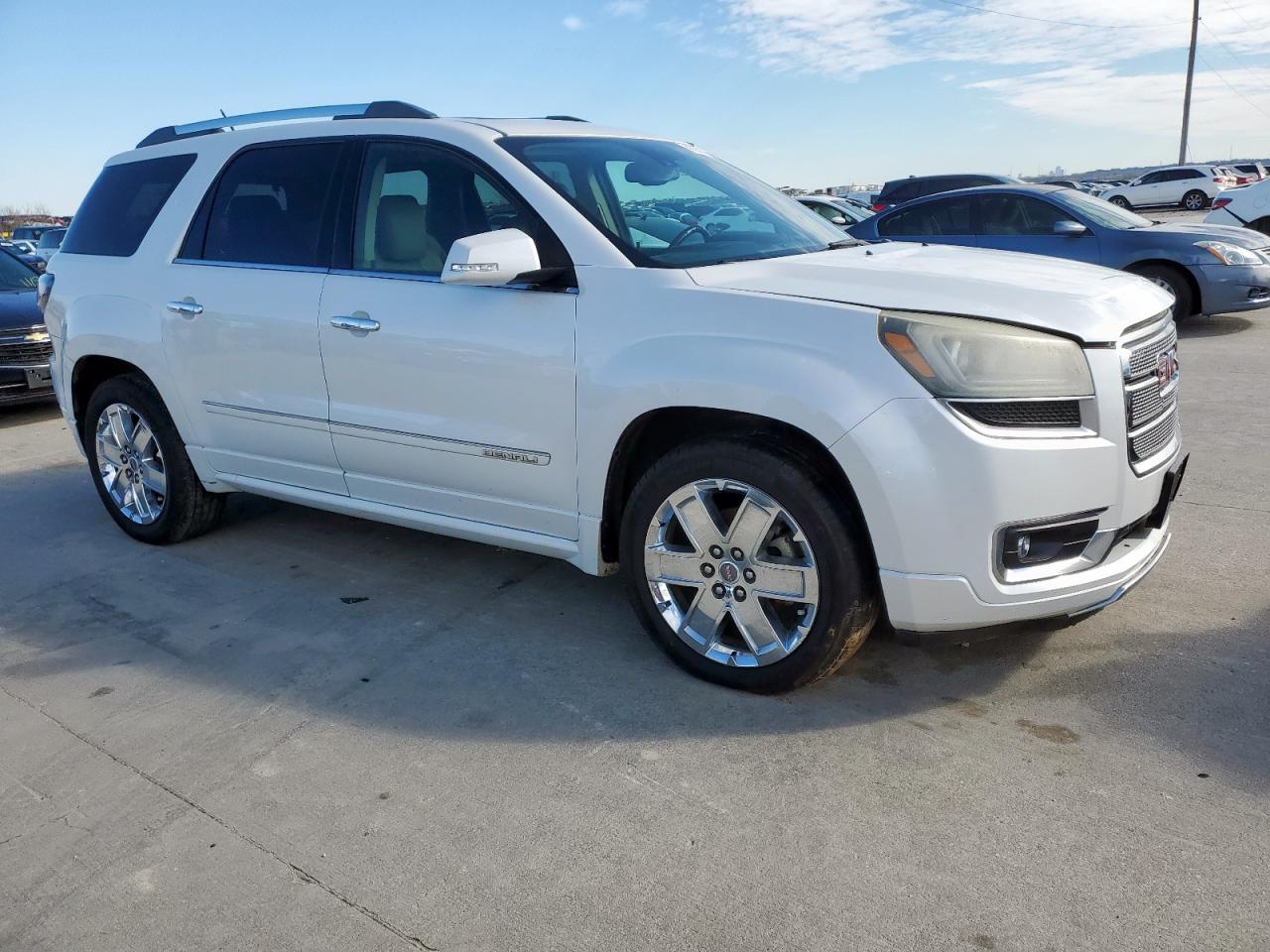 2016 GMC Acadia VIN 1GKKVTKD1GJ124959 Copart auction photo, front end damage thumbnail 4