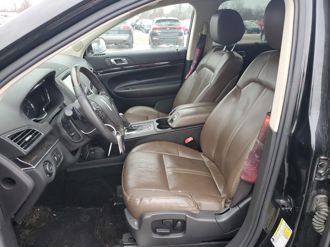2013 Lincoln MKT VIN 2LMHJ5AT3DBL55321 Copart auction photo, front end damage thumbnail 7
