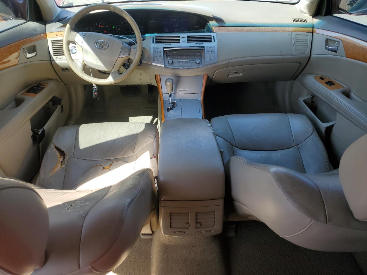 2005 Toyota Avalon VIN 4T1BK36B45U027629 Copart auction photo, front end damage thumbnail 8