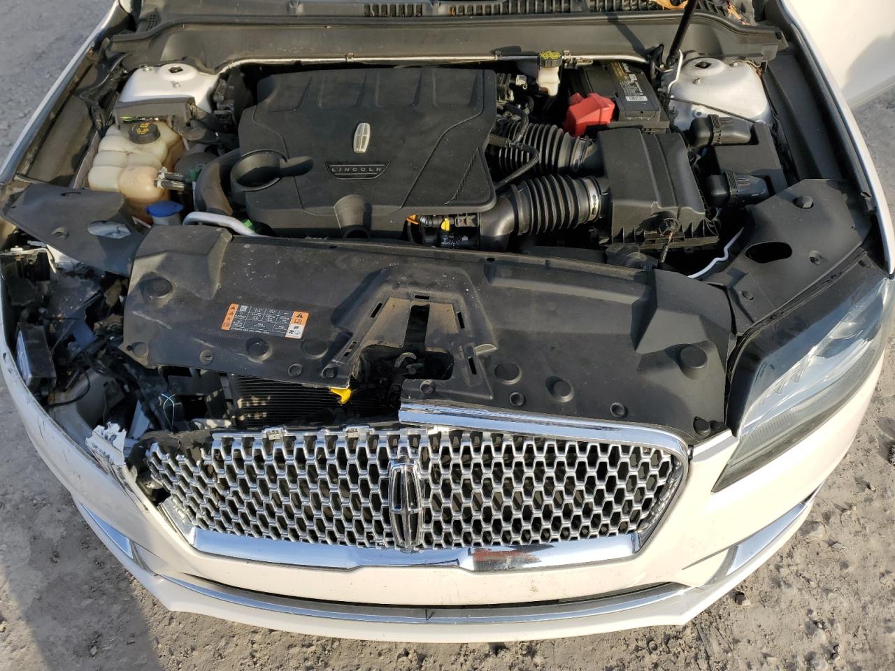 2017 Lincoln MKZ VIN 3LN6L5FC7HR622439 Copart auction photo, front end damage thumbnail 11