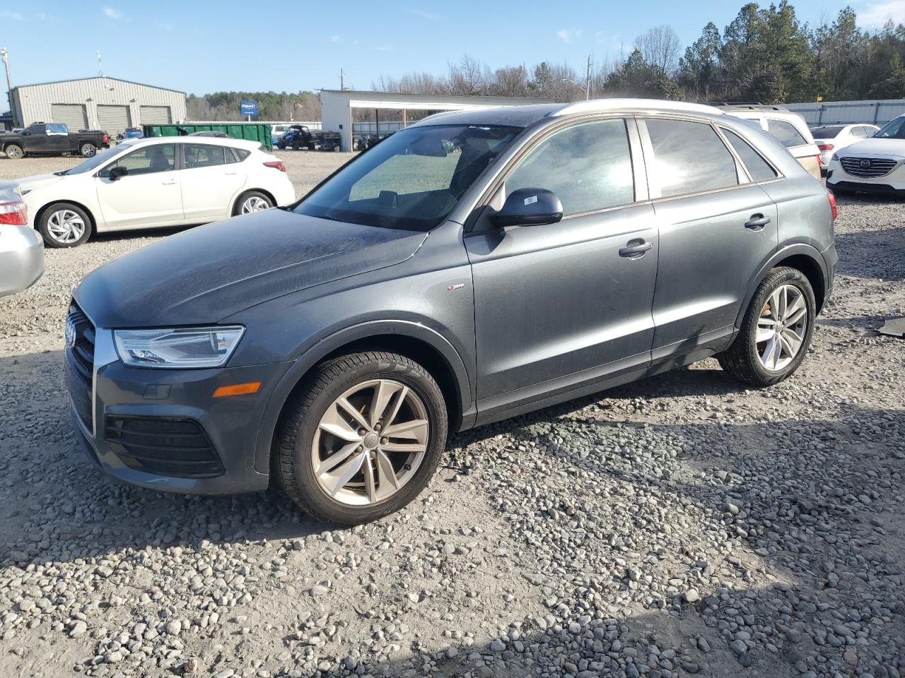 2018 Audi Q3 VIN WA1BCCFS1JR000879 - Copart auction photo