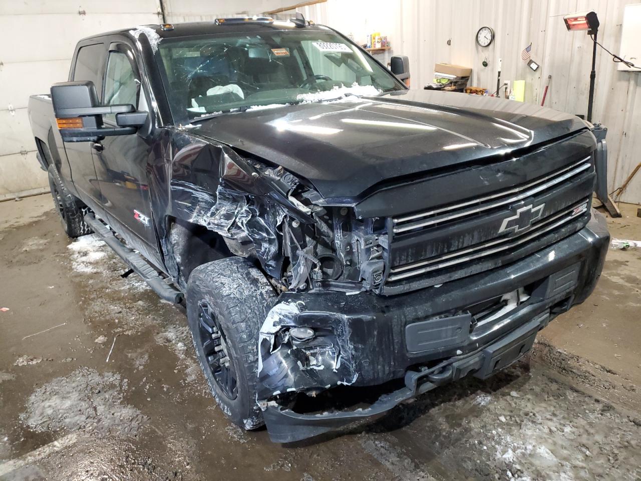 2017 Chevrolet Silverado VIN 1GC1KVEG3HF112303 Copart auction photo, front end / side damage thumbnail 4