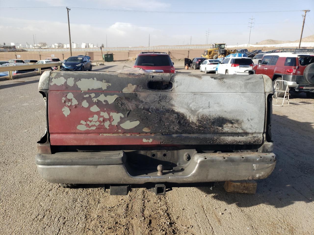 1995 Dodge RAM VIN 1B7KF26C7SS383141 Copart auction photo, rollover / burn damage thumbnail 6