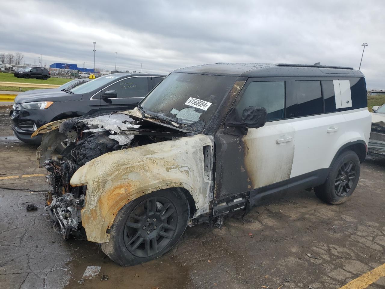 2024 Land Rover Defender VIN SALEJEEU5R2294453 - Copart auction photo