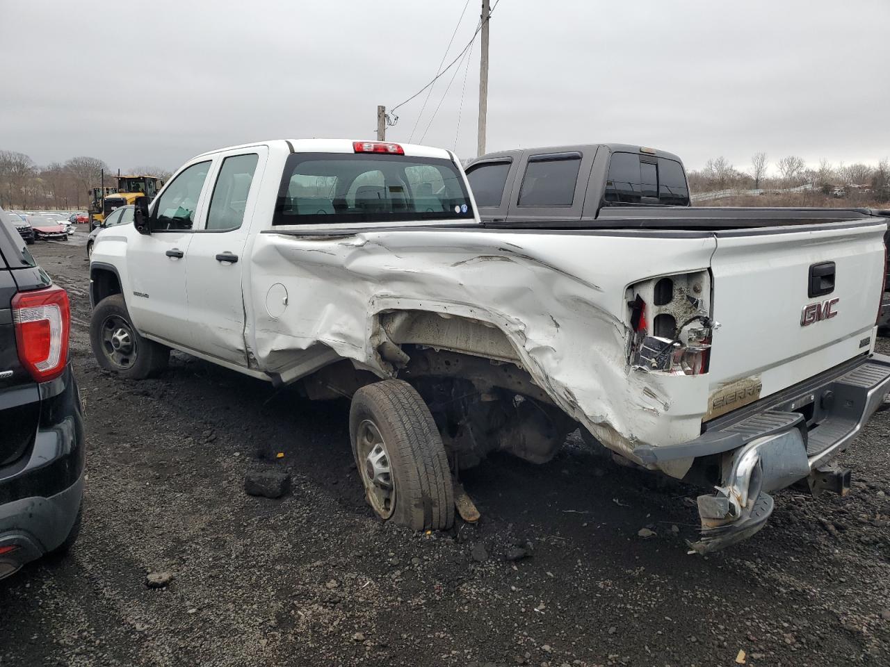 2019 GMC Sierra VIN 2GT21NEG1K1162316 Copart auction photo, side / rear end damage thumbnail 2