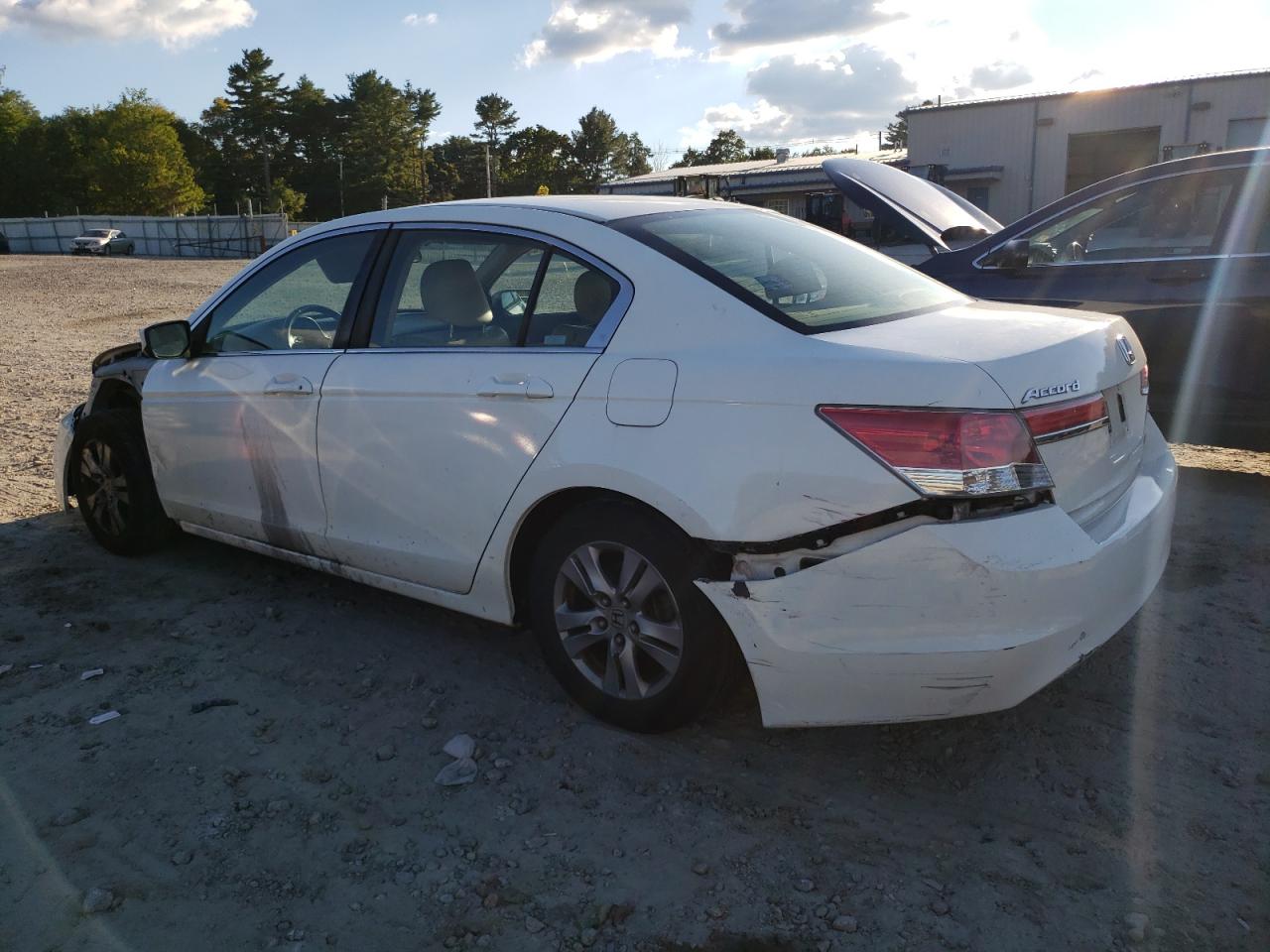 2012 Honda Accord VIN 1HGCP2F65CA107092 Copart auction photo, front end / rear end damage thumbnail 2
