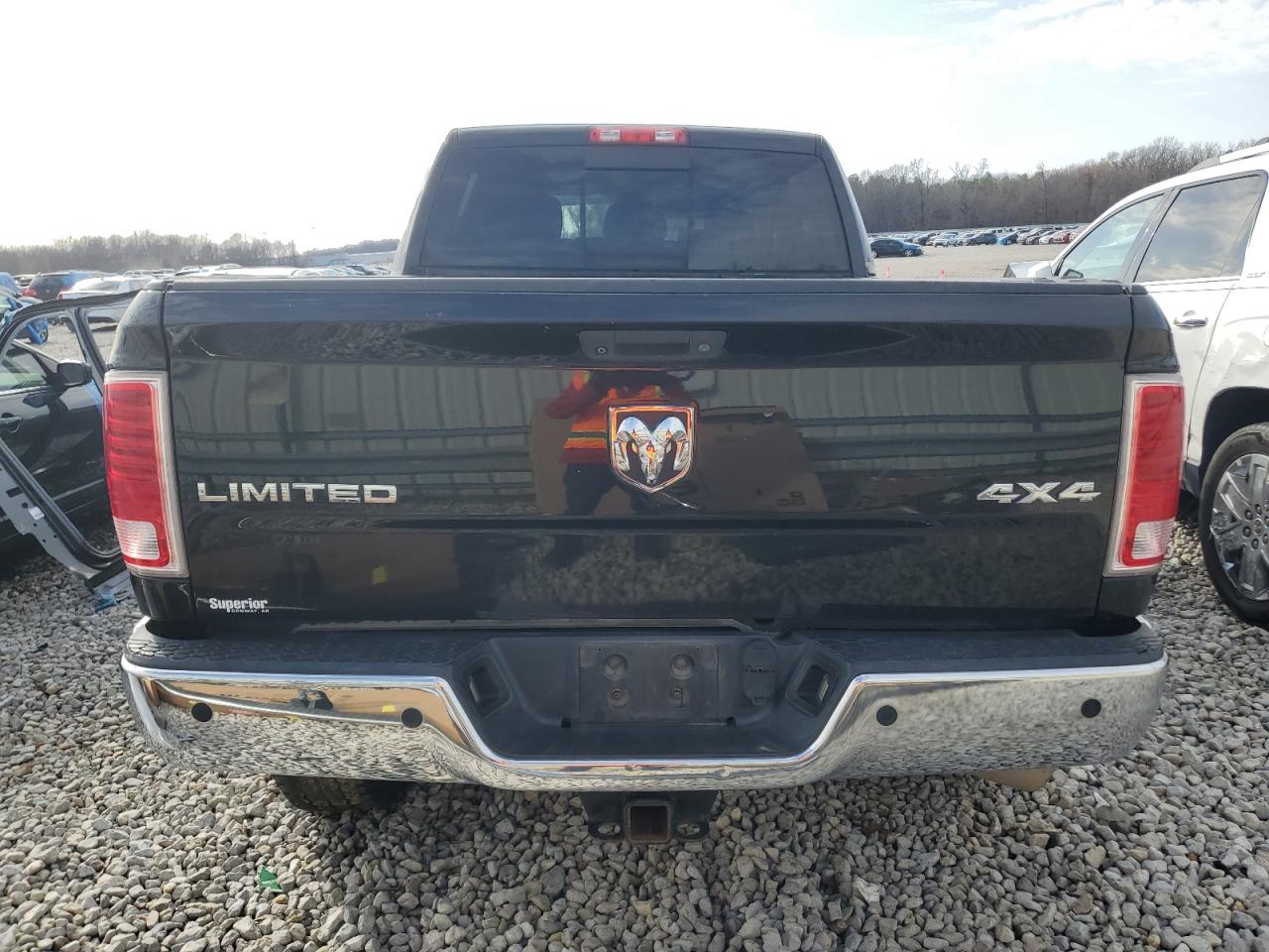 2015 RAM 2500 VIN 3C6UR5PL7FG650721 Copart auction photo, front end damage thumbnail 6