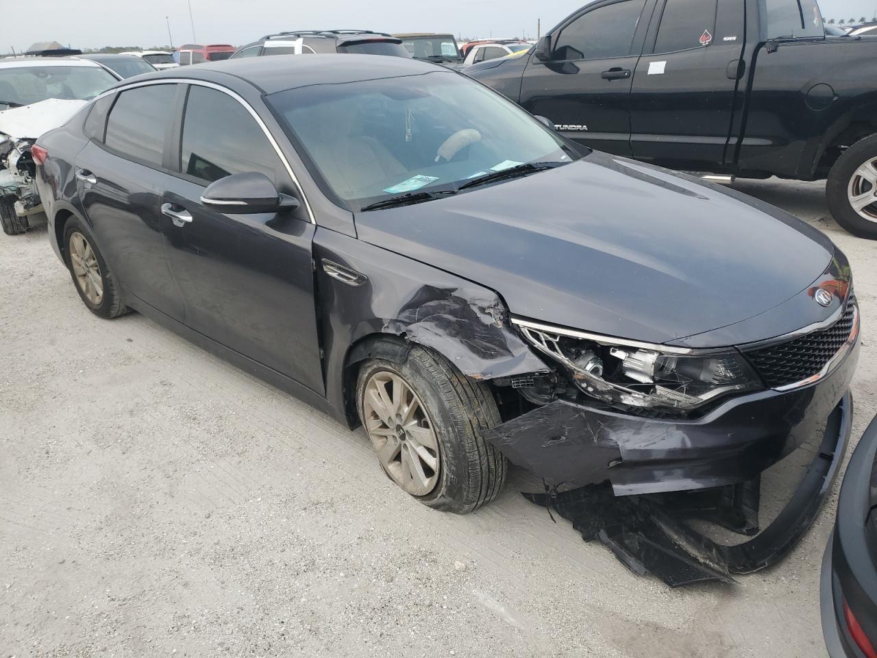 2018 KIA Optima VIN KNAGT4L36J5234504 Copart auction photo, front end / minor dent/scratches damage thumbnail 4