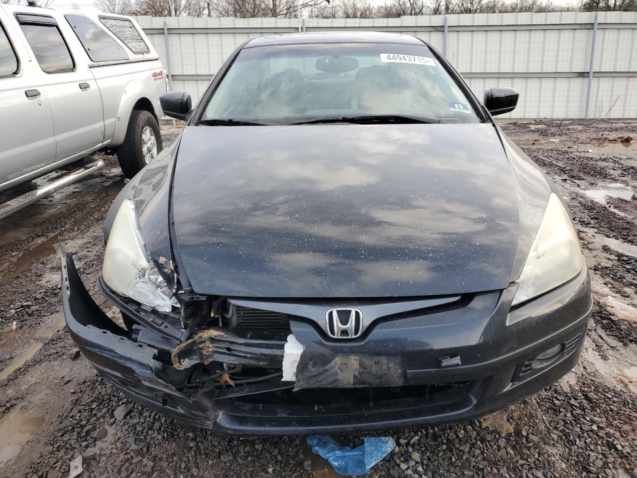 2005 Honda Accord VIN 1HGCM82685A010375 Copart auction photo, front end / rear end damage thumbnail 5