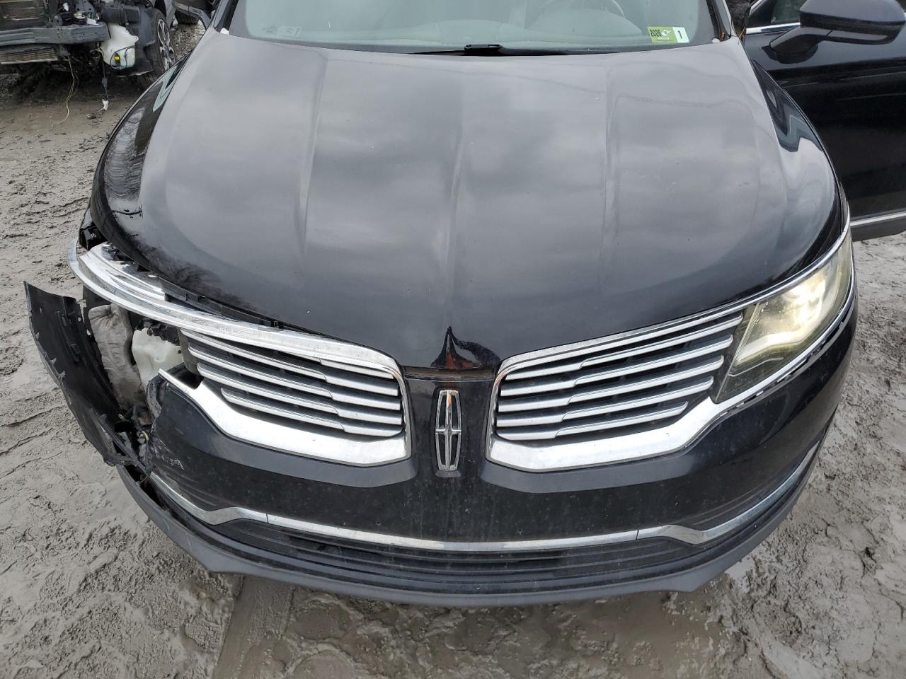 2016 Lincoln MKX VIN 2LMTJ8KR0GBL24420 Copart auction photo, front end damage thumbnail 12