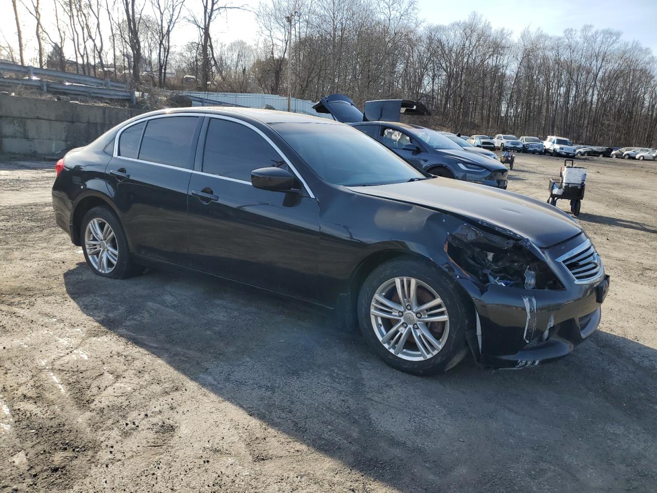 2013 Infiniti G VIN JN1CV6AR0DM767931 Copart auction photo, front end / minor dent/scratches damage thumbnail 4