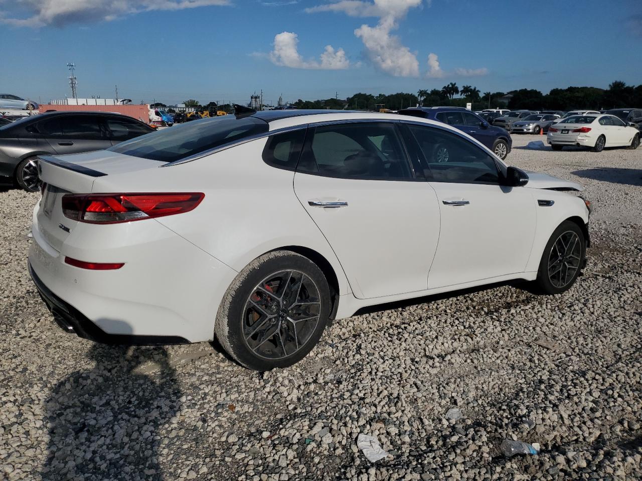 2019 KIA Optima VIN 5XXGW4L29KG367000 Copart auction photo, front end damage thumbnail 3