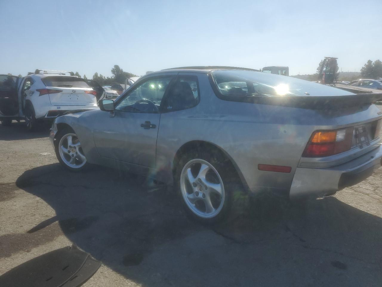 1986 Porsche 944 VIN WP0AA0946GN459926 Copart auction photo, front end damage thumbnail 2