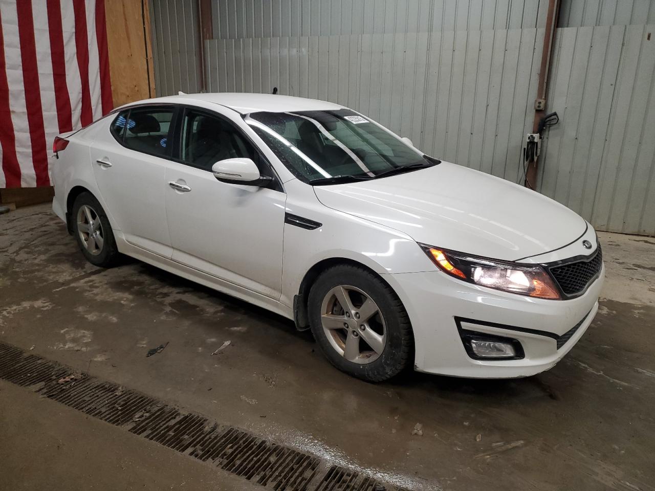 2015 KIA Optima VIN KNAGM4A78F5640536 Copart auction photo, rear end damage thumbnail 4