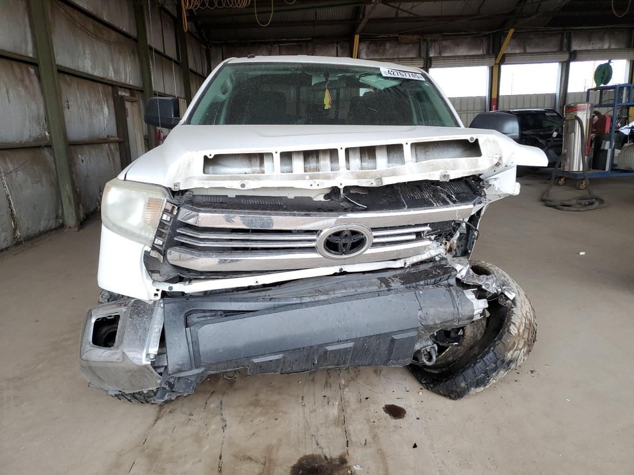 2015 Toyota Tundra VIN 5TFRY5F1XFX191875 Copart auction photo, front end / side damage thumbnail 5