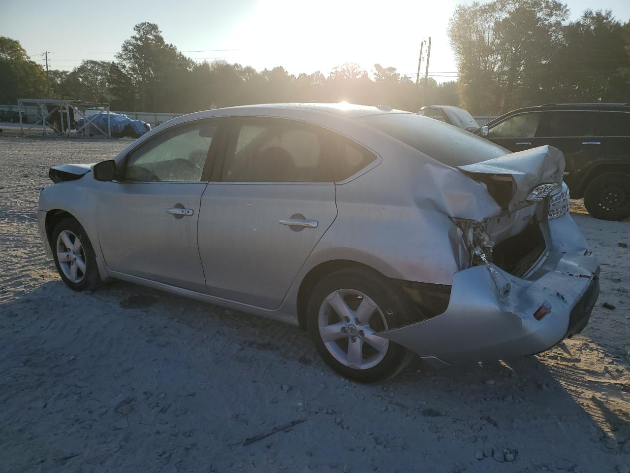 2014 Nissan Sentra VIN 3N1AB7AP5EY301401 Copart auction photo, rear end / front end damage thumbnail 2